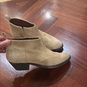 GOLDEN GOOSE Tan  Ankle Boots